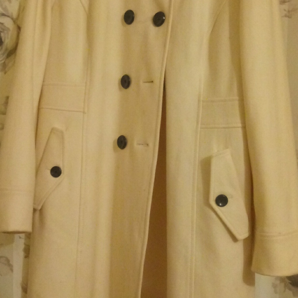 Old navy coat cream color